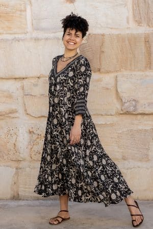 Mevlana Dress with Sleeves - Onyx Cosmos