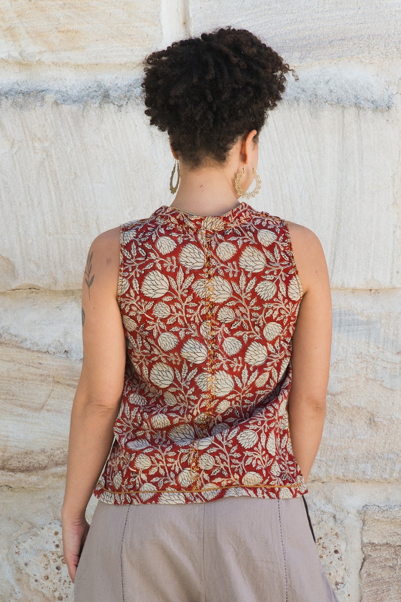 Womens, Tagai blouse, sleeveless, 100% cotton, hand block print, in natural rustic red - Jivana