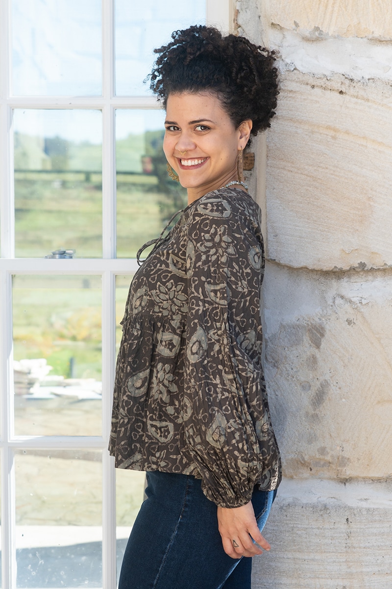 Womens, Indira blouse, long sleeve, 100% cotton, hand block print. In natural Kassis Mehndi print.