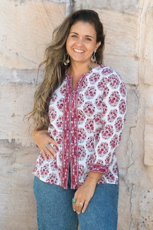 Womens, Mandalay blouse, 7/8 sleeve, 100% cotton, hand block print. In shades of pink and grey. Parisa