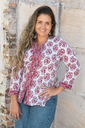 Womens, Mandalay blouse, 7/8 sleeve, 100% cotton, hand block print. In shades of pink and grey. Parisa