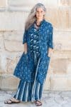 Womens, Shimla Coat, 7/8 sleeve, 100% cotton, hand block print. In natural Indigo Lila print.
