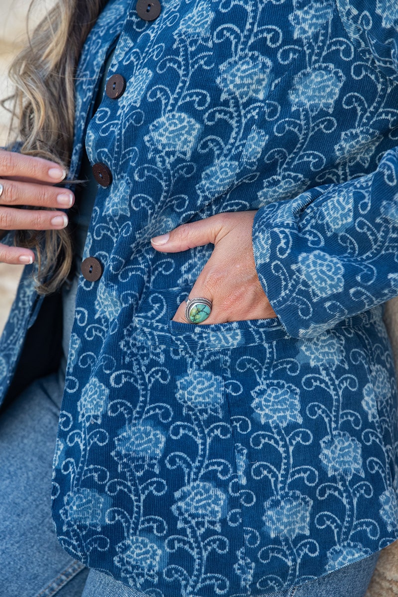 Womens, Tilbra Jacket, long sleeve, 100% cotton corduroy, hand block print. In natural Indigo Lila