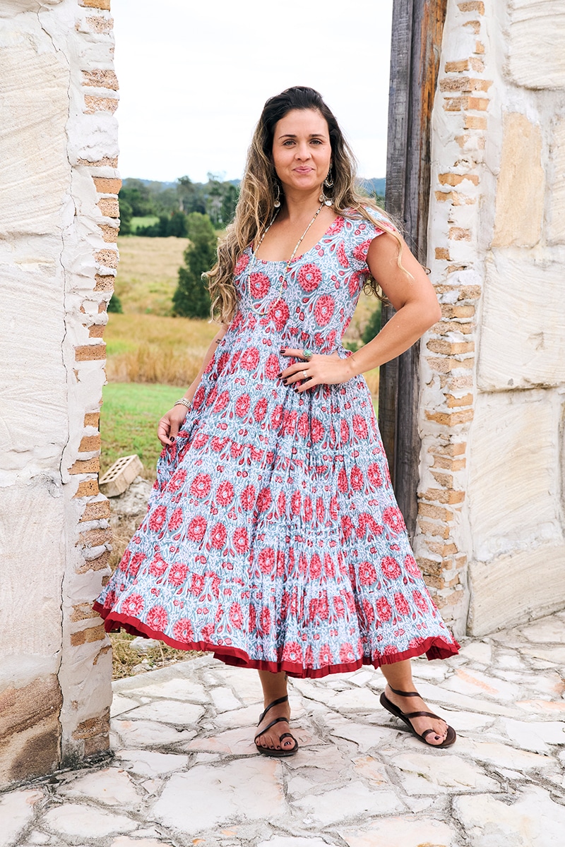 Womens Jalabi dress, 100% cotton, hand block print. In Floria