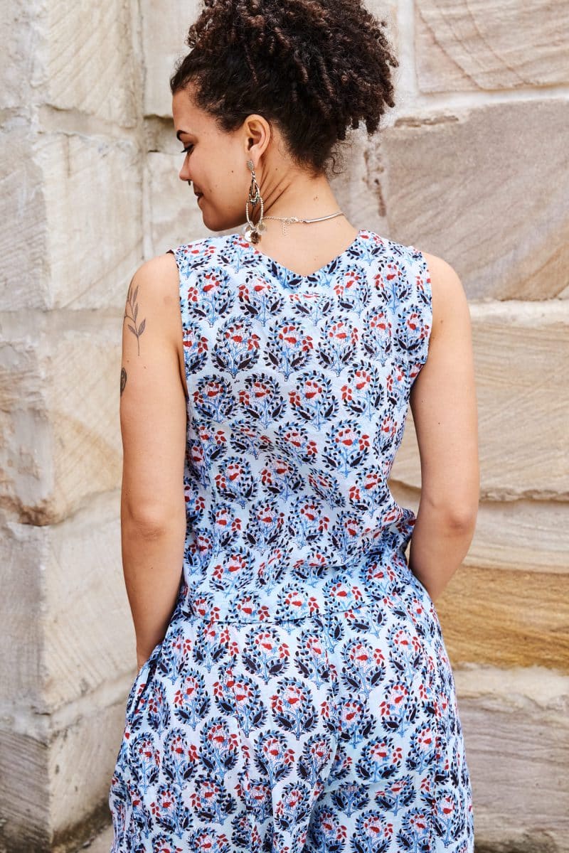 Womens Tops & Pants, 100% Cotton, Hand Block Print, Summer. Lola top & Sol Pants in saphire blue with a pop of red - Saphira