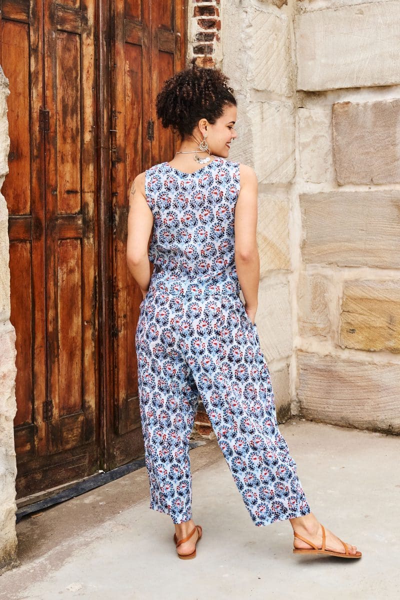 Womens Tops & Pants, 100% Cotton, Hand Block Print, Summer. Lola top & Sol Pants in saphire blue with a pop of red - Saphira
