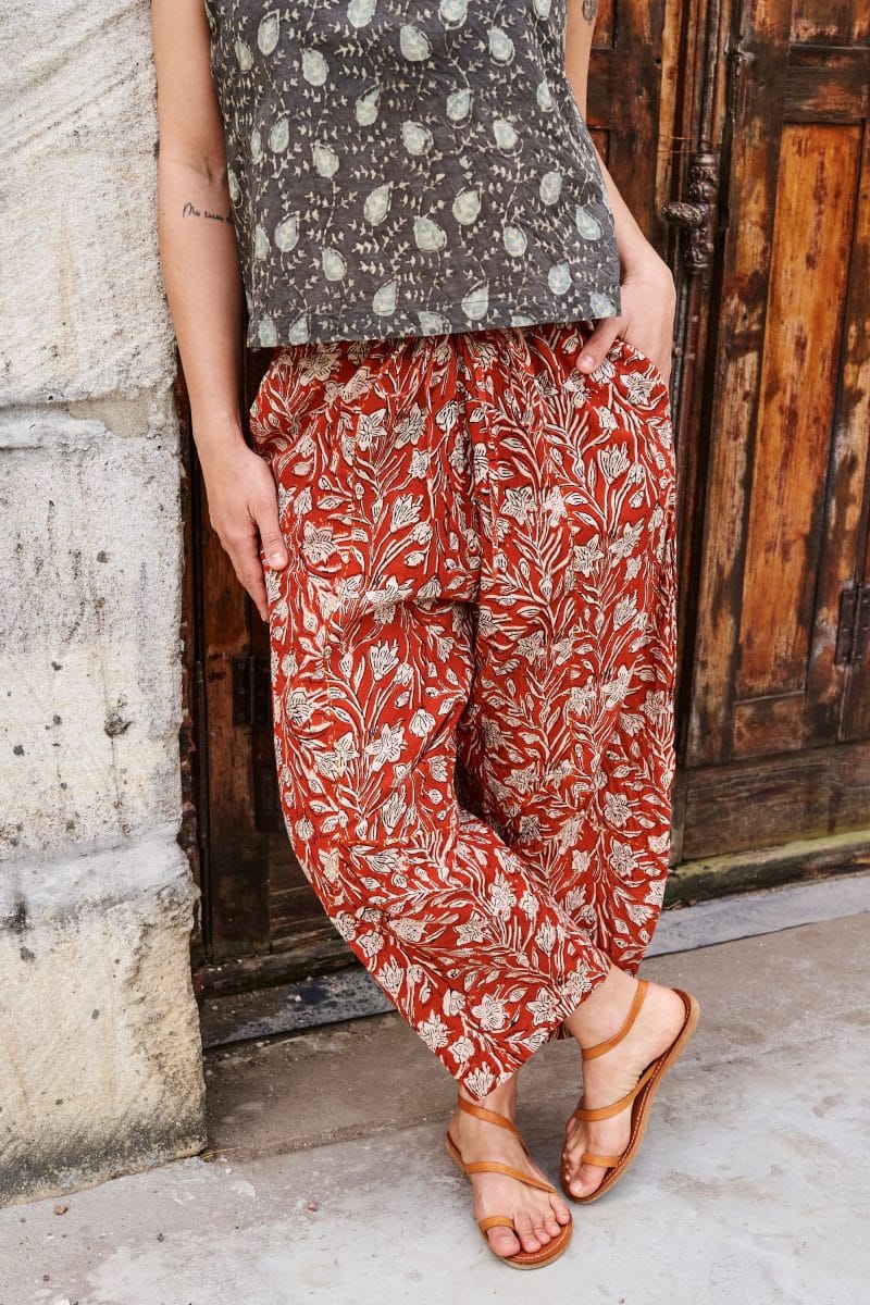 Womens, Sol Pant, 100% cotton, hand block print, hand stitched, in natural red, Rubira