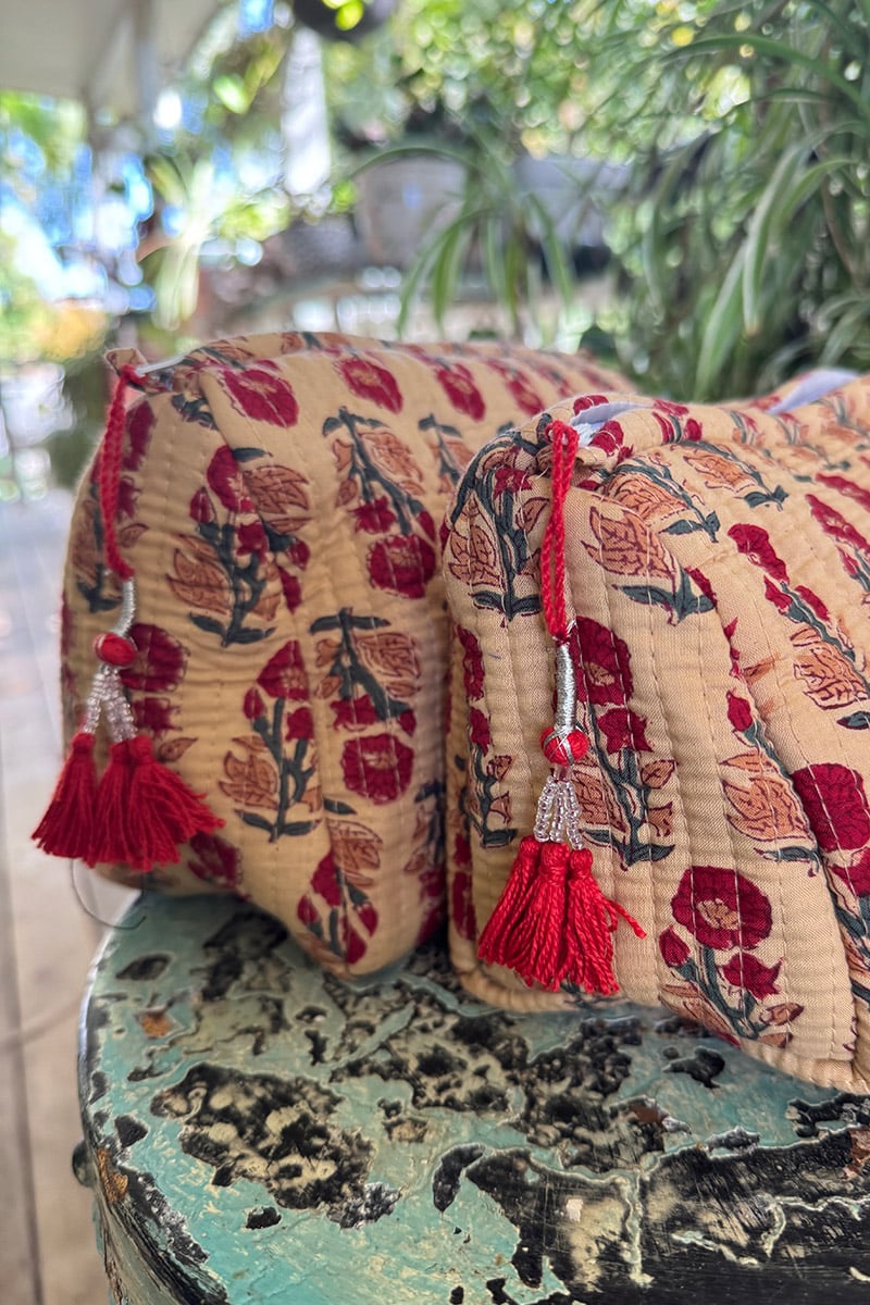 Home - Living - Wash Bag - Ruhani