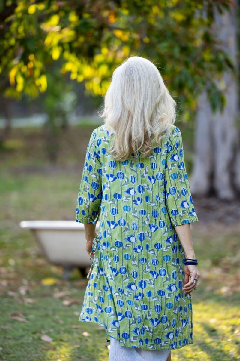 Womens, midi, Alakiki dress, sleeves, 100% Cotton, hand block print. In Summer Green - Verde.