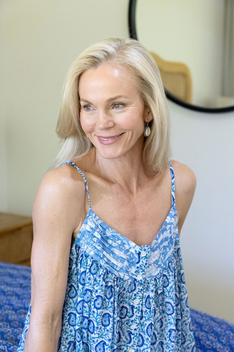 Womens, Eve Nightdress, with sleeves, 100% cotton, hand block print. Paisley print - Blue Henna