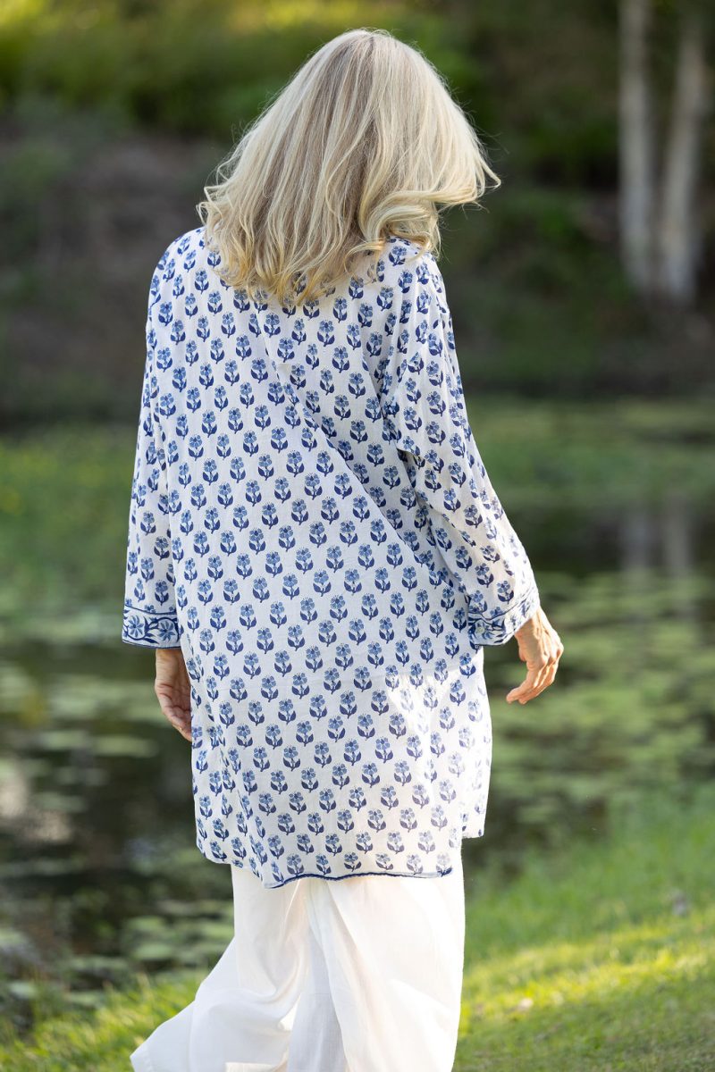 Womens, Leela tunic blouse, with sleeves, 100% cotton, hand block print. In delicate small blue flowers - Bluebell