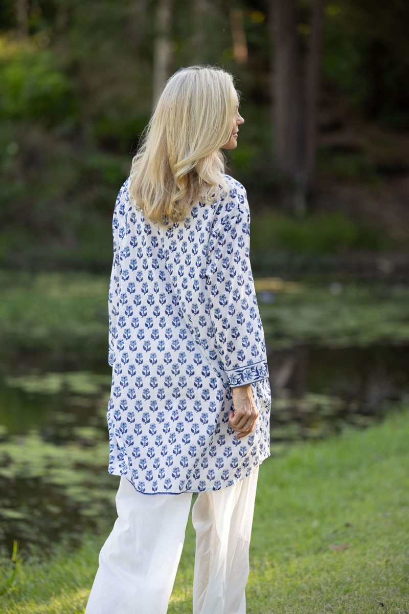 Womens, Leela tunic blouse, with sleeves, 100% cotton, hand block print. In delicate small blue flowers - Bluebell