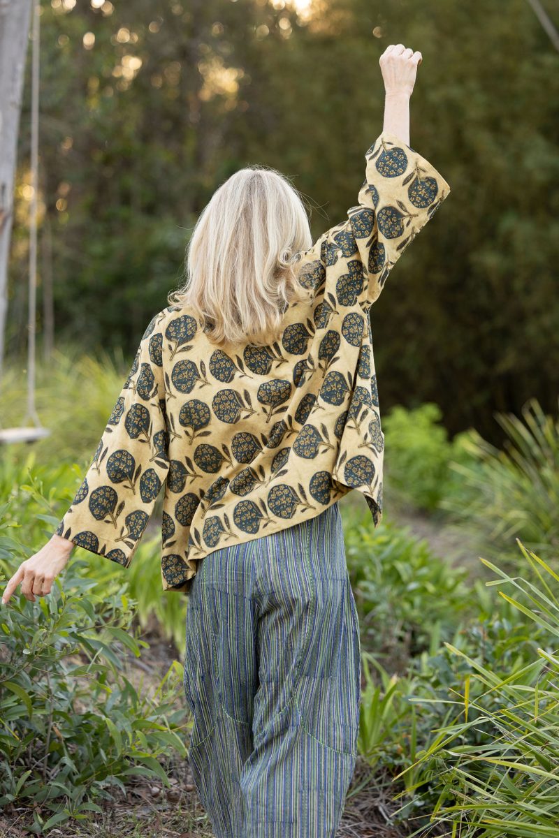Womens, Lotus Jacket, full sleeve, 100% cotton, hand block print. Natural dye, figs on sepia - Harvest.