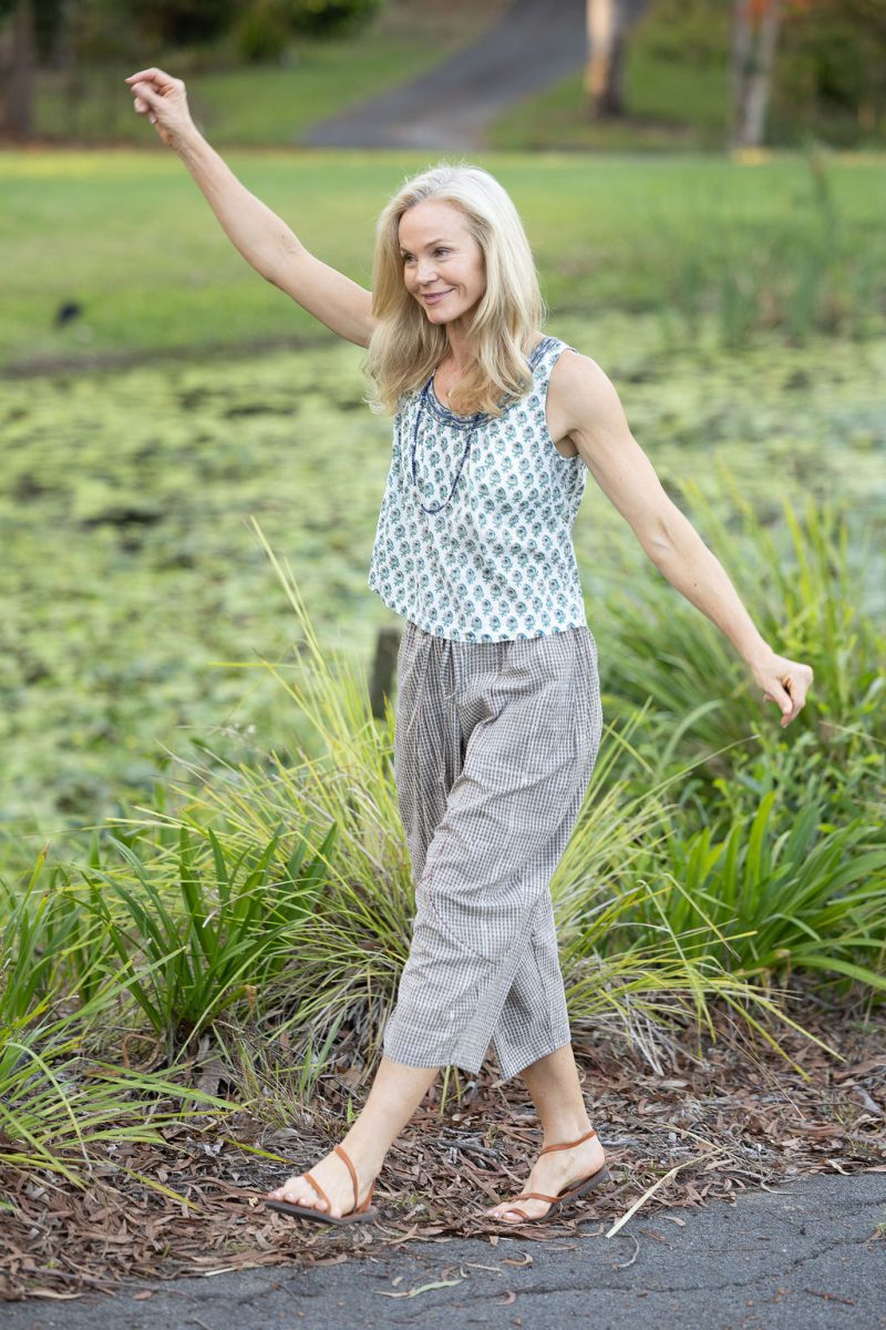 Womens Pants & Top, 100% Cotton, Hand Block Print, Summer. Sol Pants in Natural Kassis Check, Vayana top in Rhapsody.