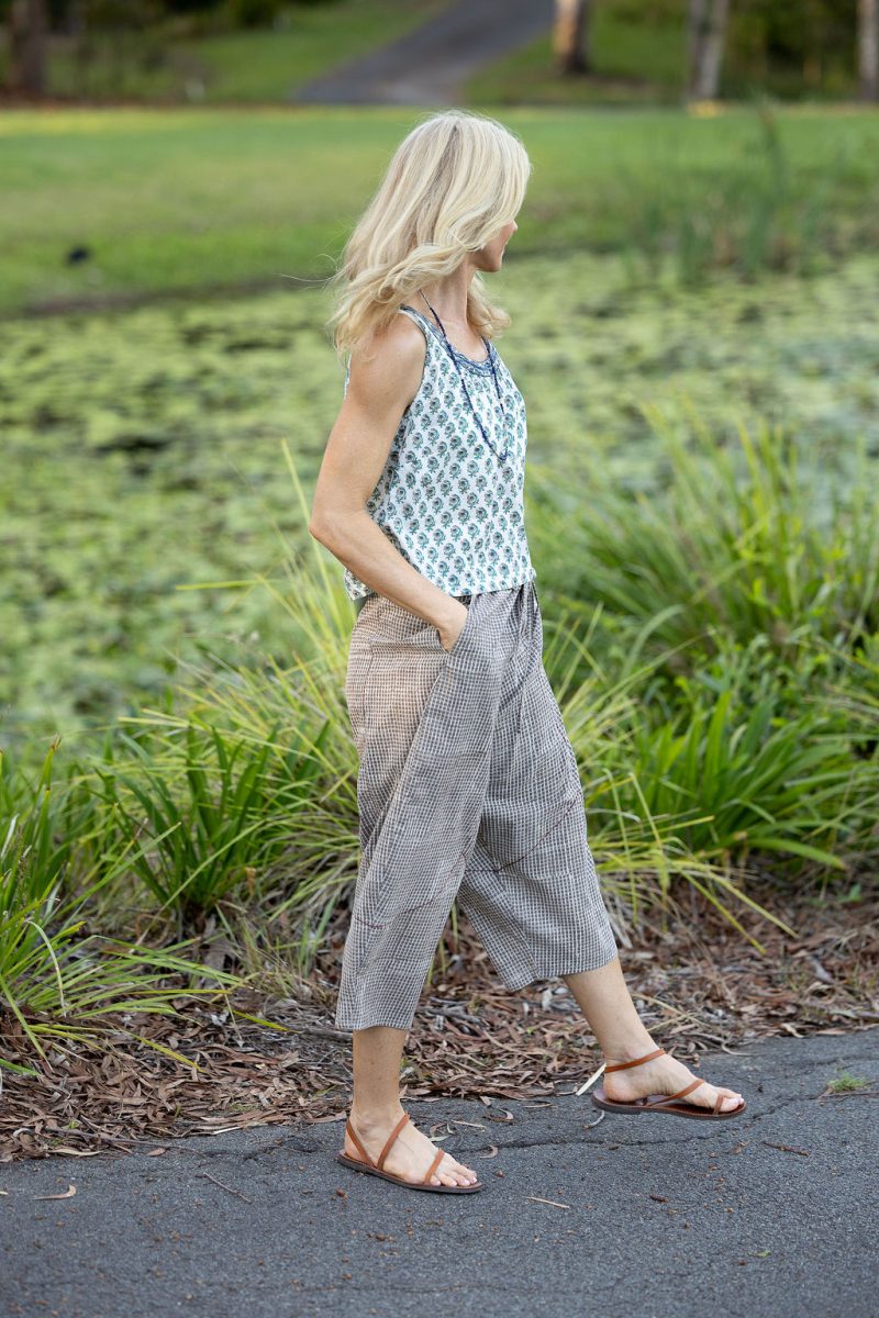 Womens Pants & Top, 100% Cotton, Hand Block Print, Summer. Sol Pants in Natural Kassis Check, Vayana top in Rhapsody.