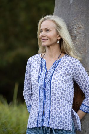 Womens, Mandalay blouse, 7/8 sleeve, 100% cotton, hand block print. In Summer Blue & White - Lemira.