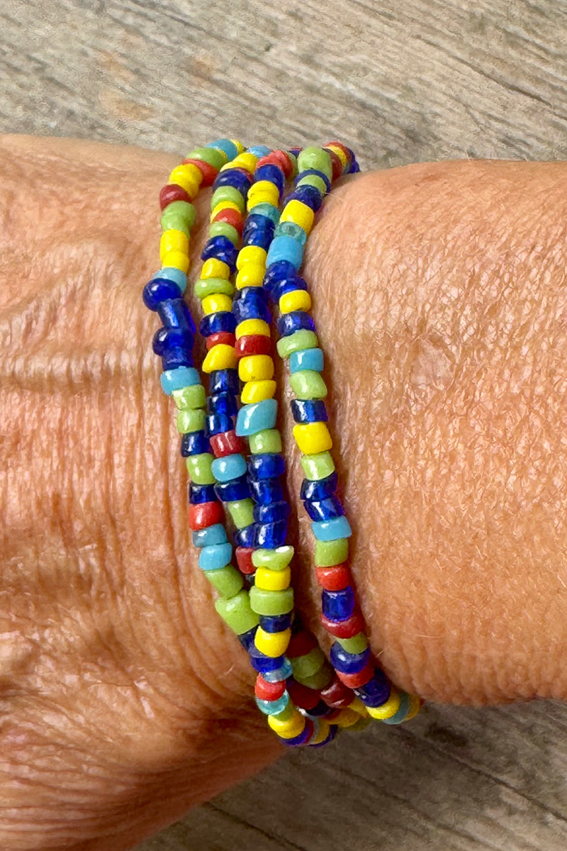 Colourful beaded necklace or bracelet