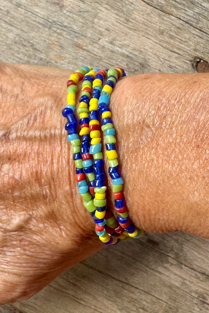 Colourful beaded necklace or bracelet