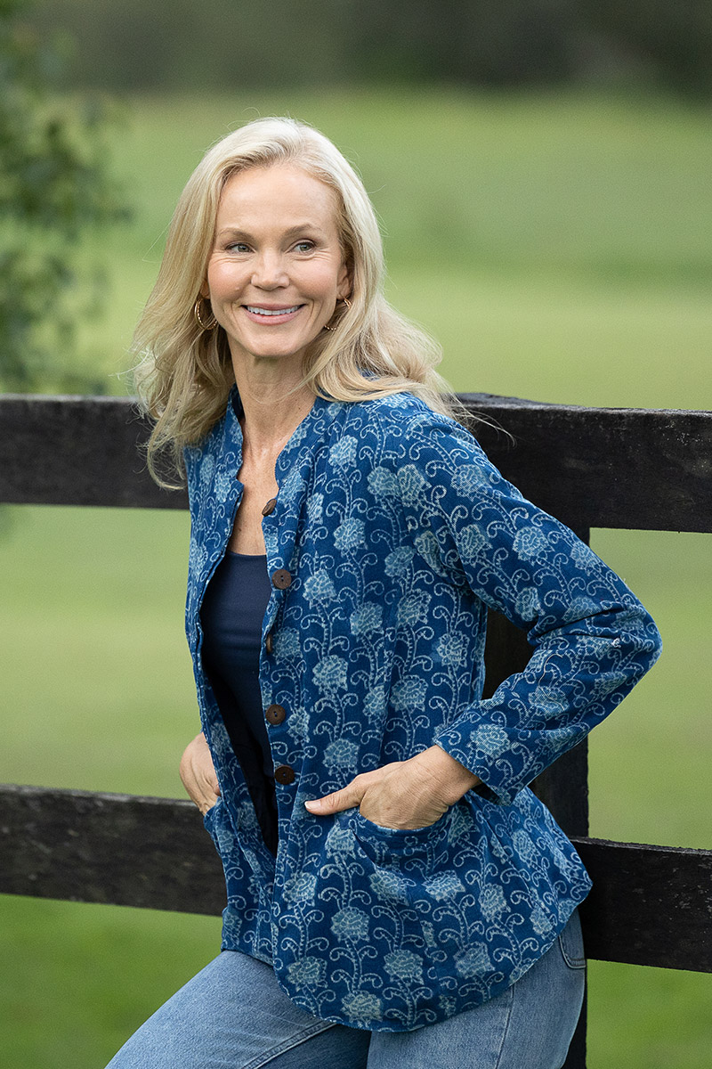 Womens, Tilbra Jacket, long sleeve, 100% cotton corduroy, hand block print. In natural Indigo Lila